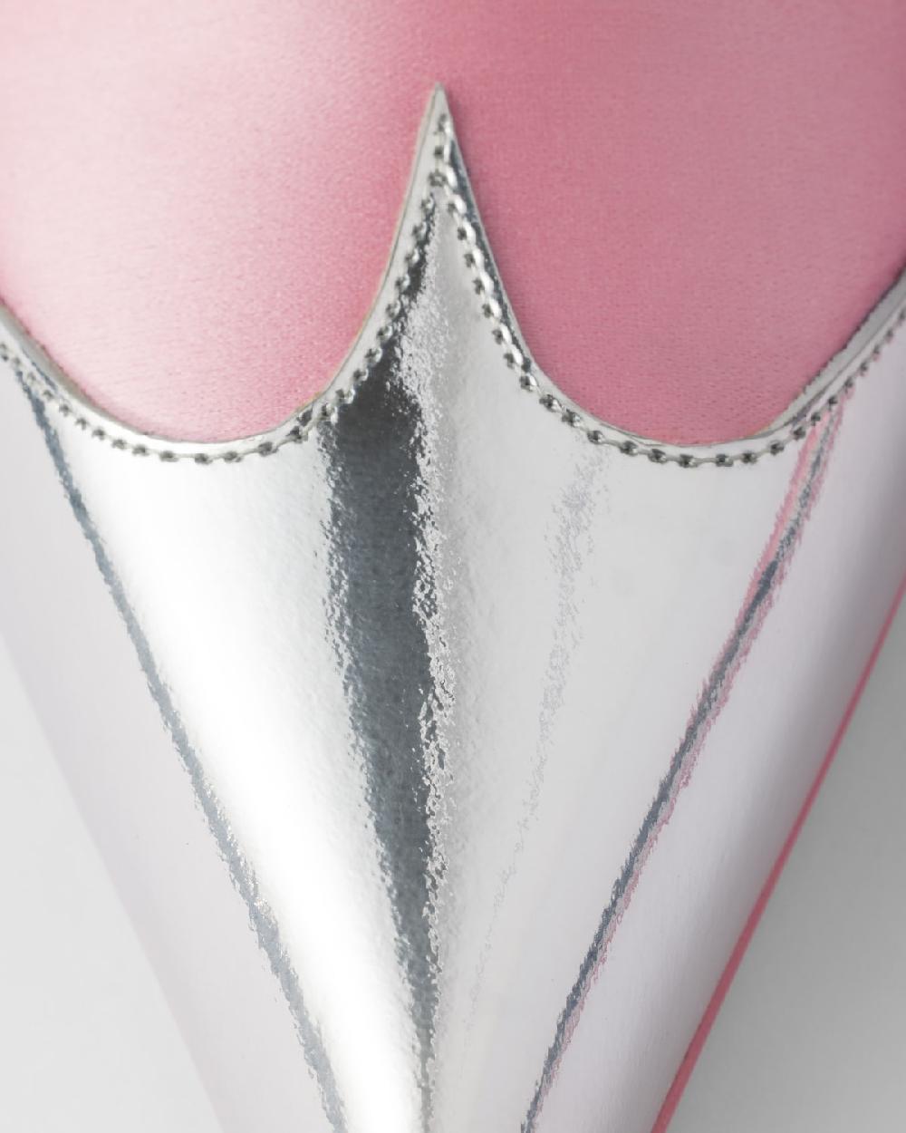 Prada Zapatos de tacón de satén y piel metalizada Última moda
