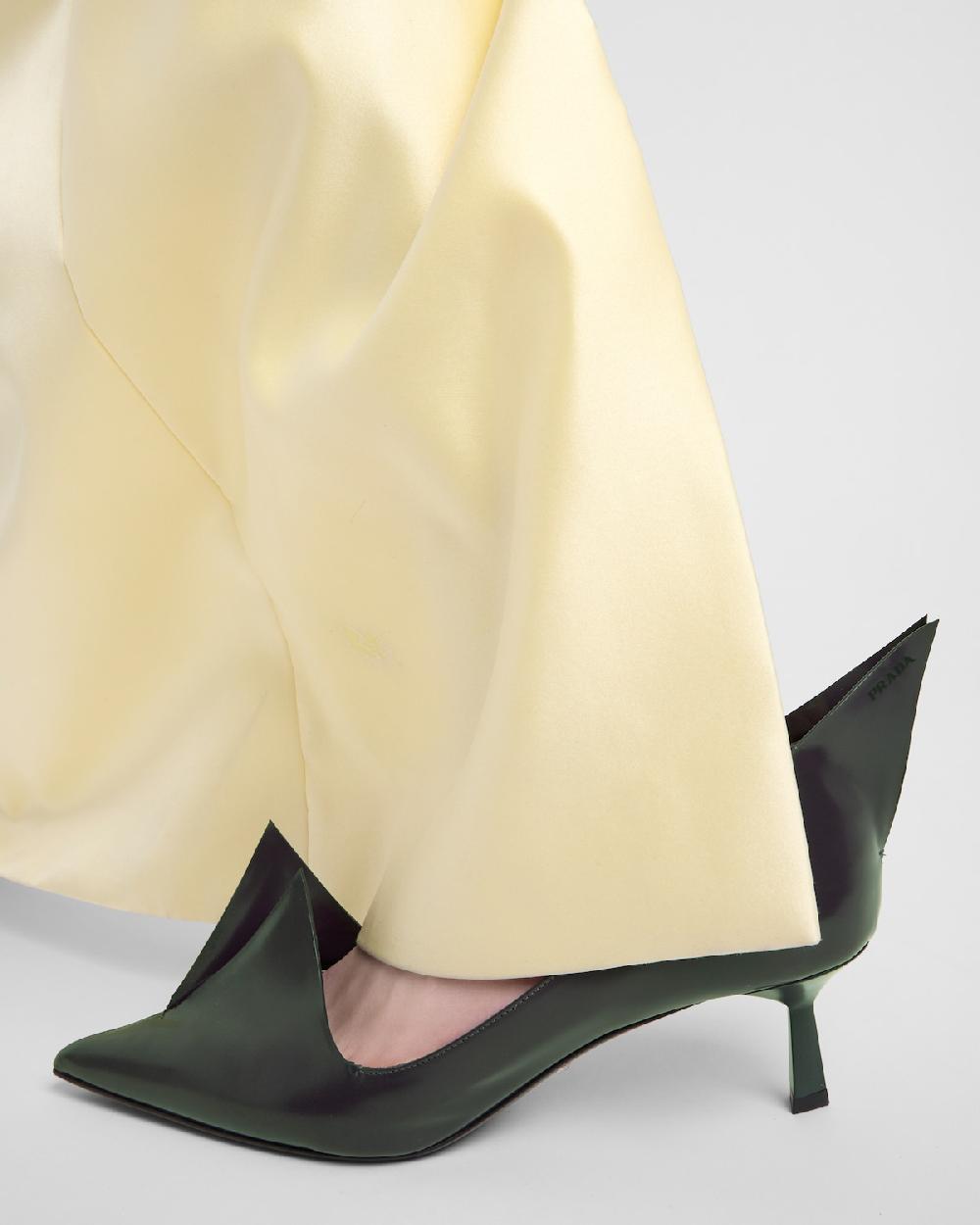 Prada Zapatos de tacón en piel cepillada Precio ultrabajo
