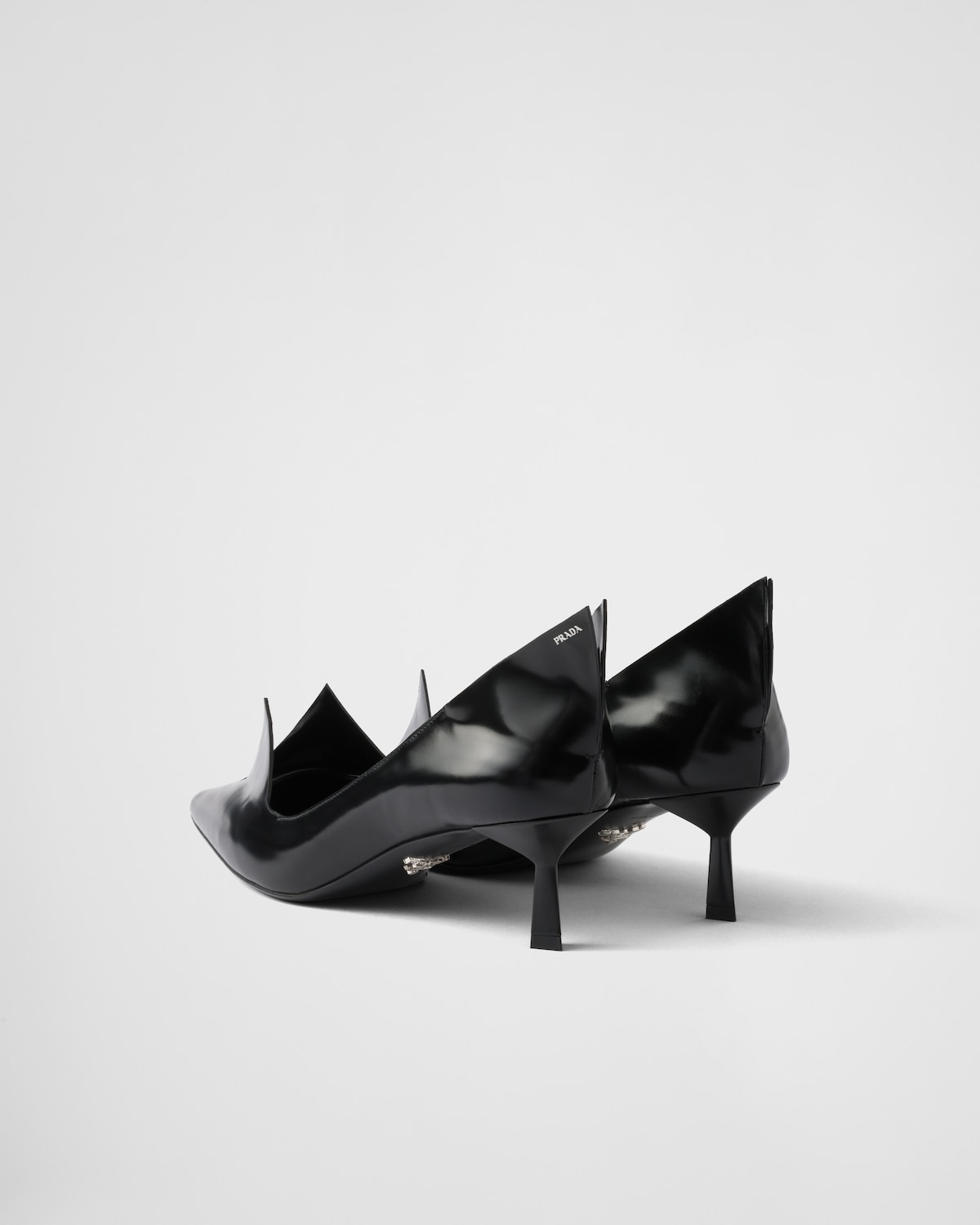 Prada Zapatos de tacón en piel cepillada Devoluciones gratuitas