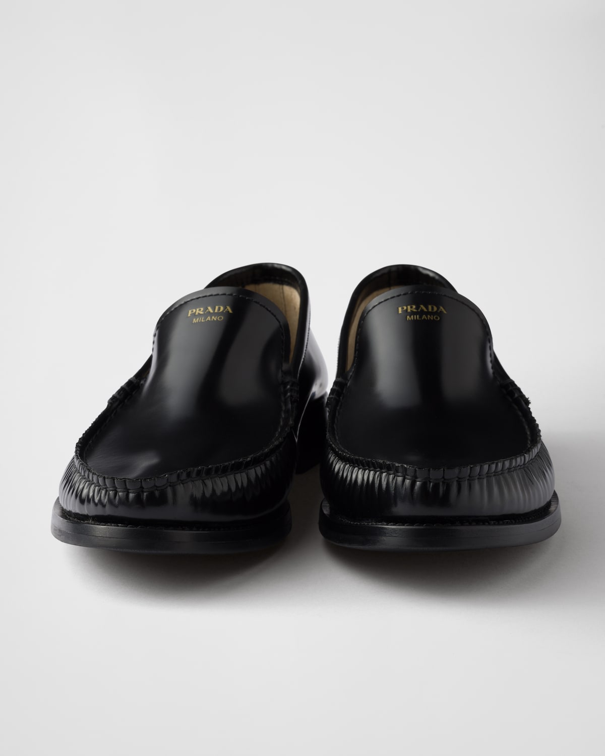 Prada Mocasines de piel cepillada Venta caliente