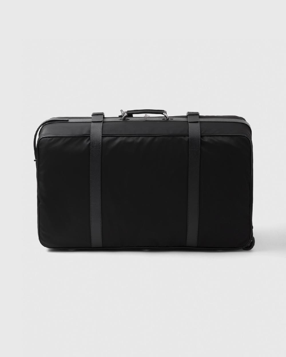Prada Maleta de Re-Nylon y piel Saffiano Envío gratis
