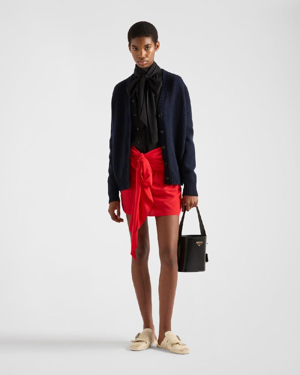 Prada Minifalda de crepé de China Último día