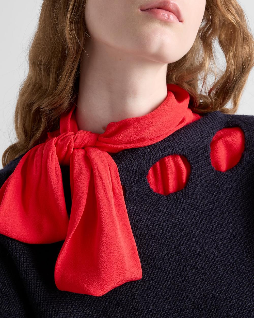 Prada Camisa de crepé Precios de Black Friday