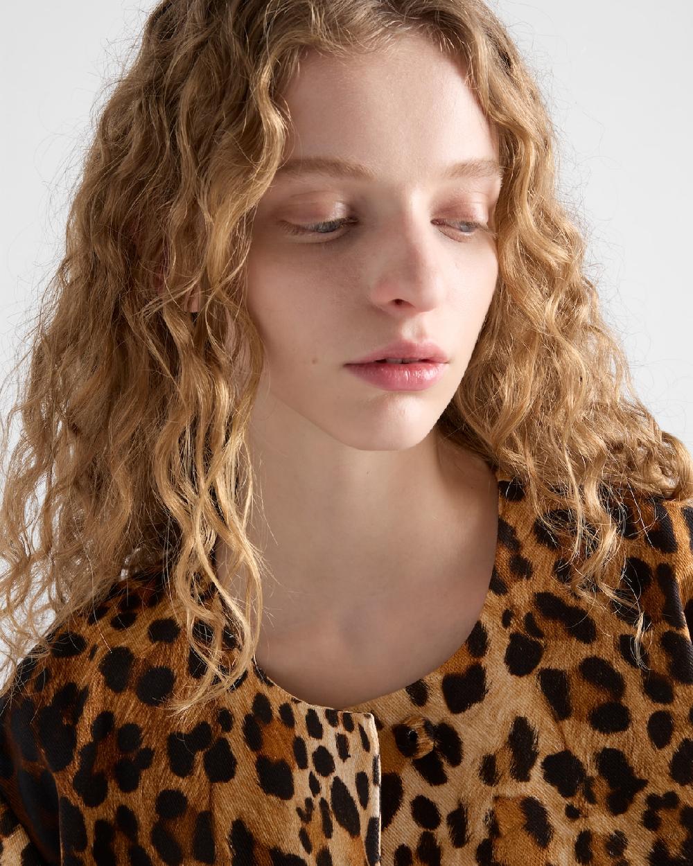 Prada Abrigo de botonadura simple en dril con estampado animal En oferta