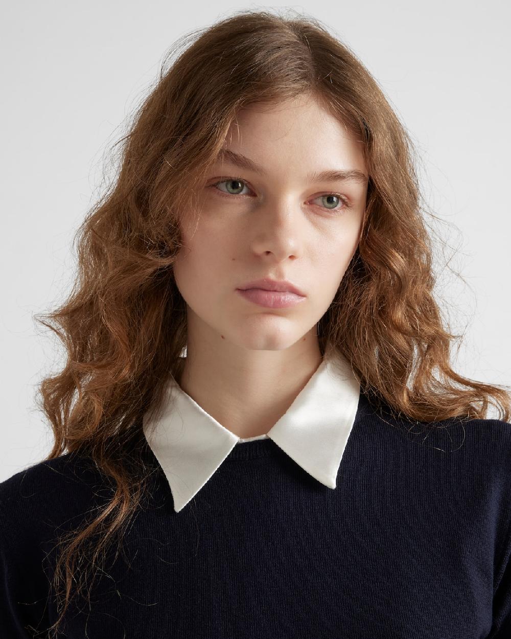 Prada Jersey de lana extragrande Descuentos del mes