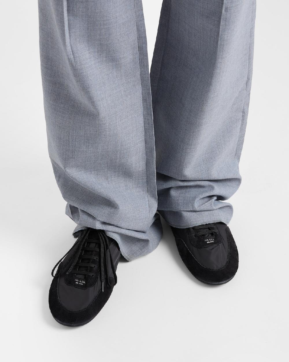 Prada Zapatillas Collapse de Re-Nylon y ante con elástico Rebajas de fin de temporada