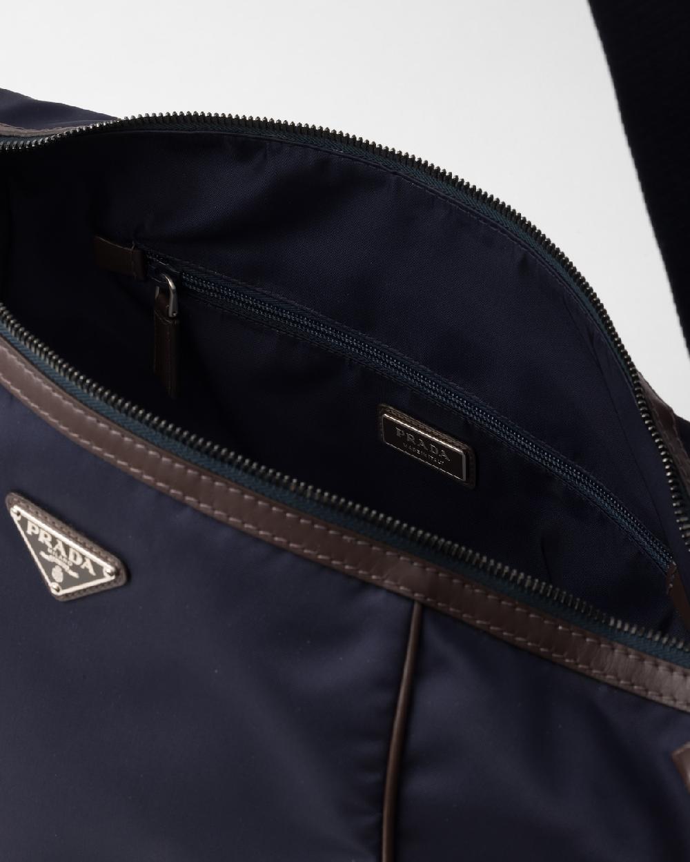 Prada Bolso bandolera de Re-Nylon y piel Envío gratis