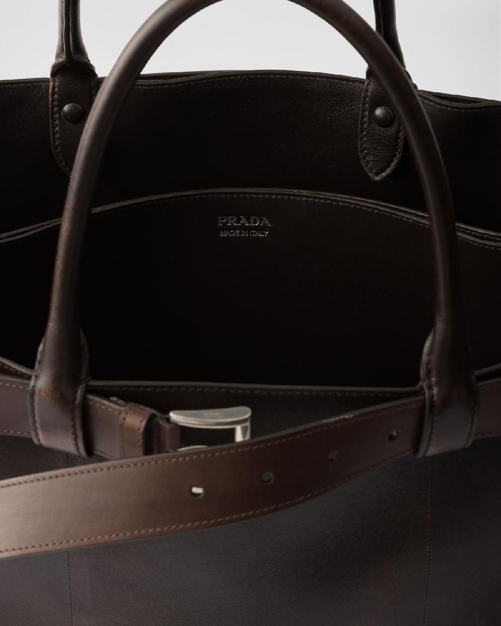 Prada Bolso Prada Buckle de napa con cinturón Oferta especial de fábrica
