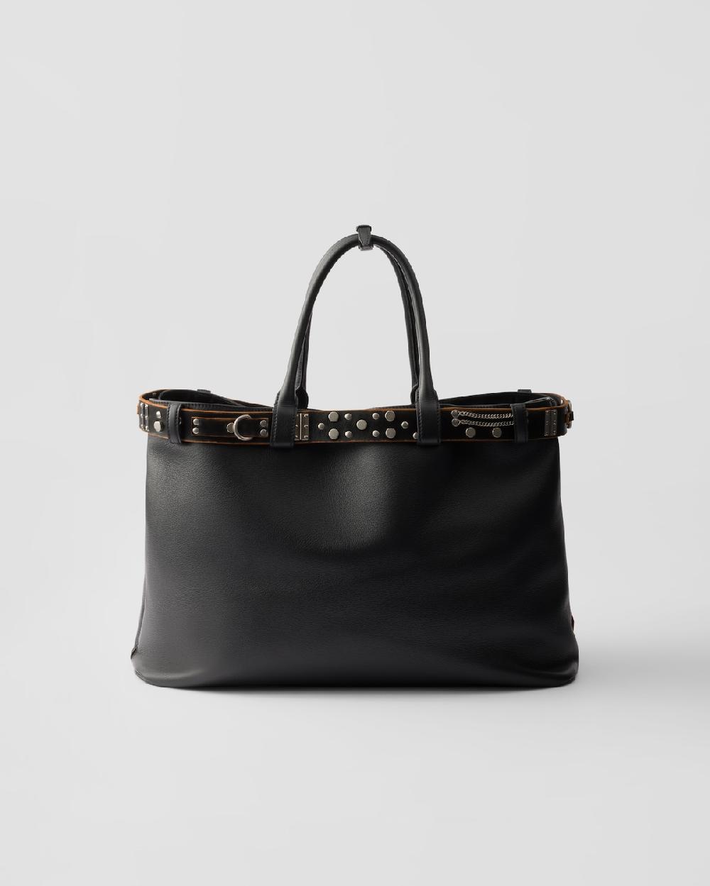 Prada Bolso Prada Buckle de piel con cinturón con tachuelas Superdescuento