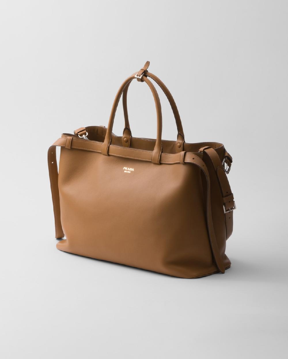 Prada Bolso de piel Prada Buckle con cinturón doble Tienda de fábrica