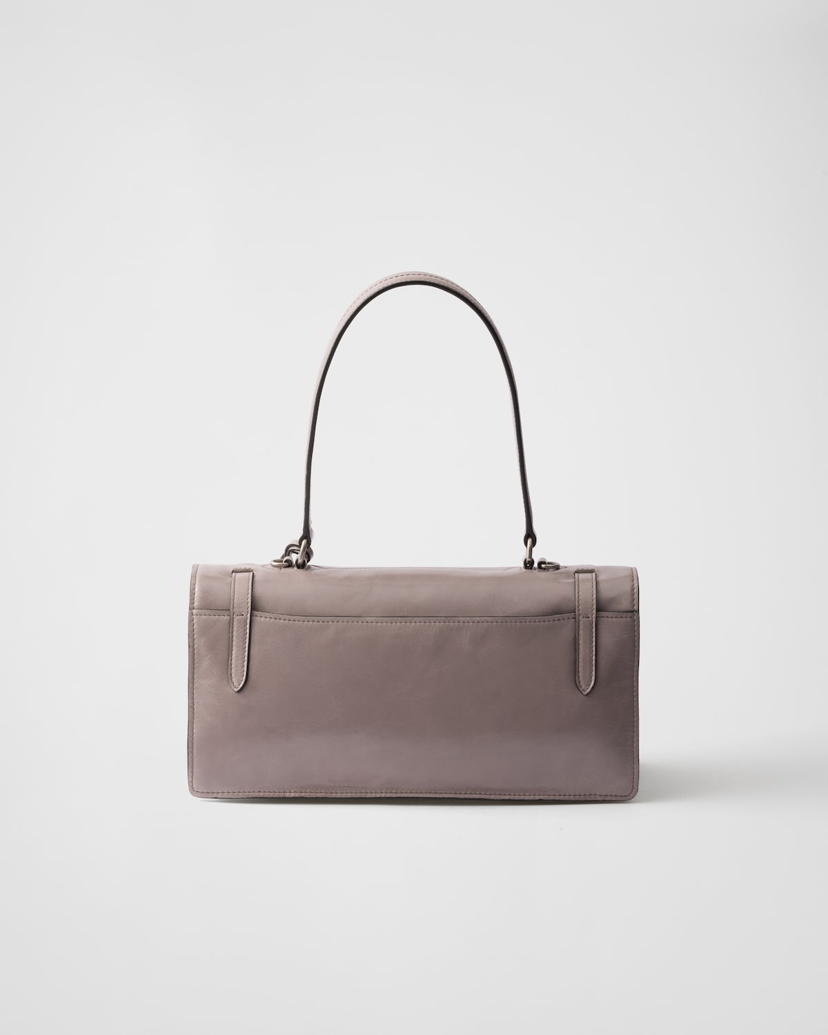 Prada Bolso de piel mediano Descuento