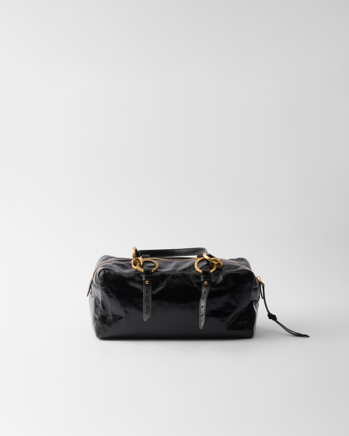 Prada Bolso Prada Dangle con asa de piel mediano Tienda