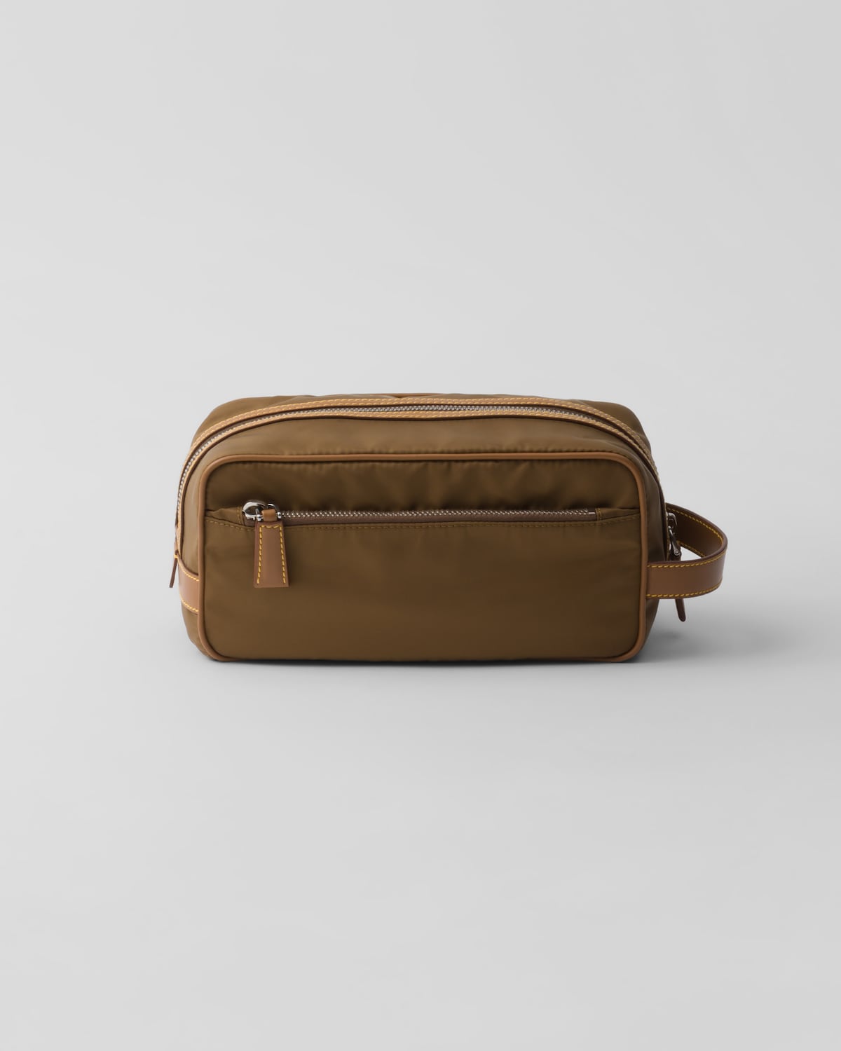 Prada Pouch de Re-Nylon y piel ÚLTIMAS EDICIONES