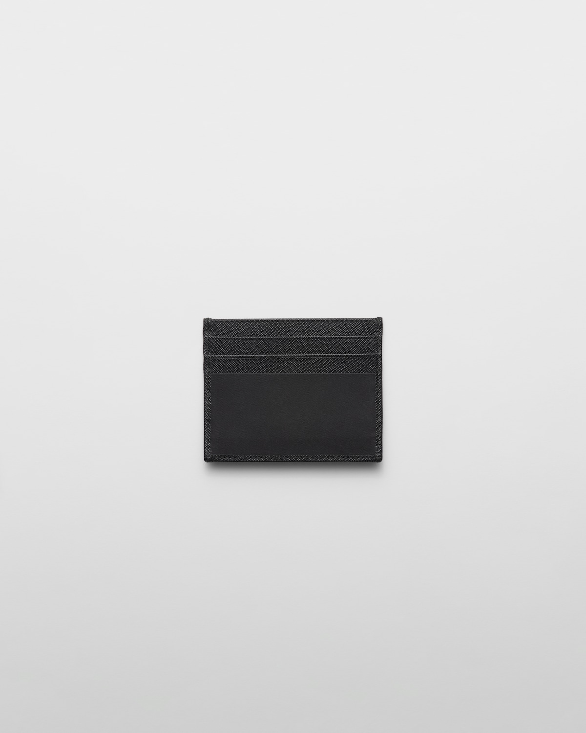 Prada Tarjetero de Re-Nylon y piel Saffiano En línea