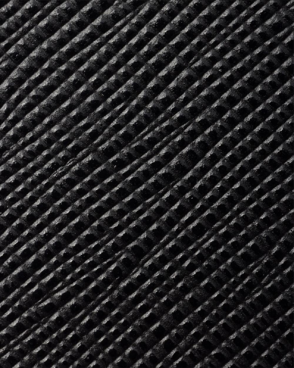 Prada Funda de piel Saffiano para iPhone 16 Pro Ventas relámpago