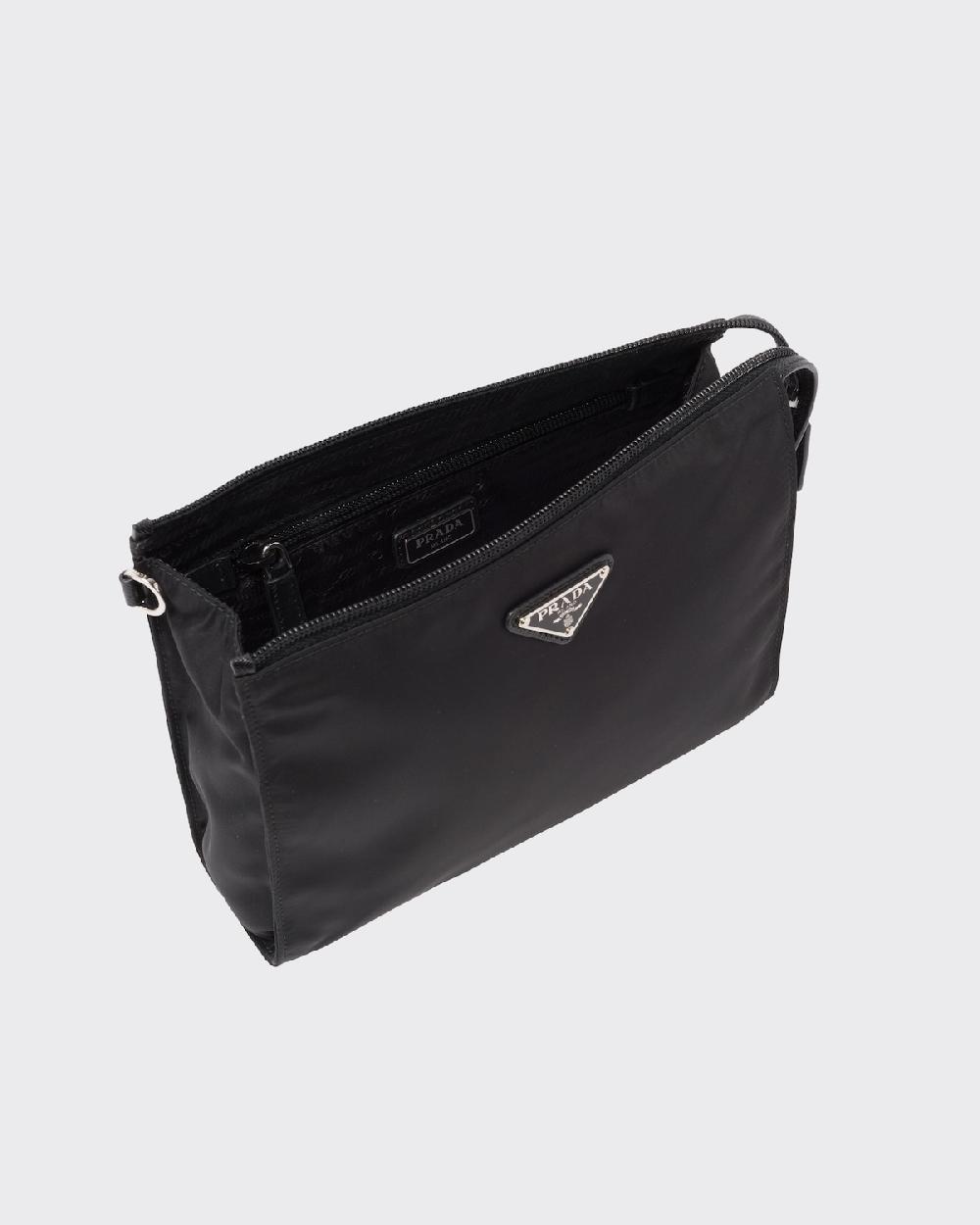 Prada Neceser de Re-Nylon y piel Saffiano Último día