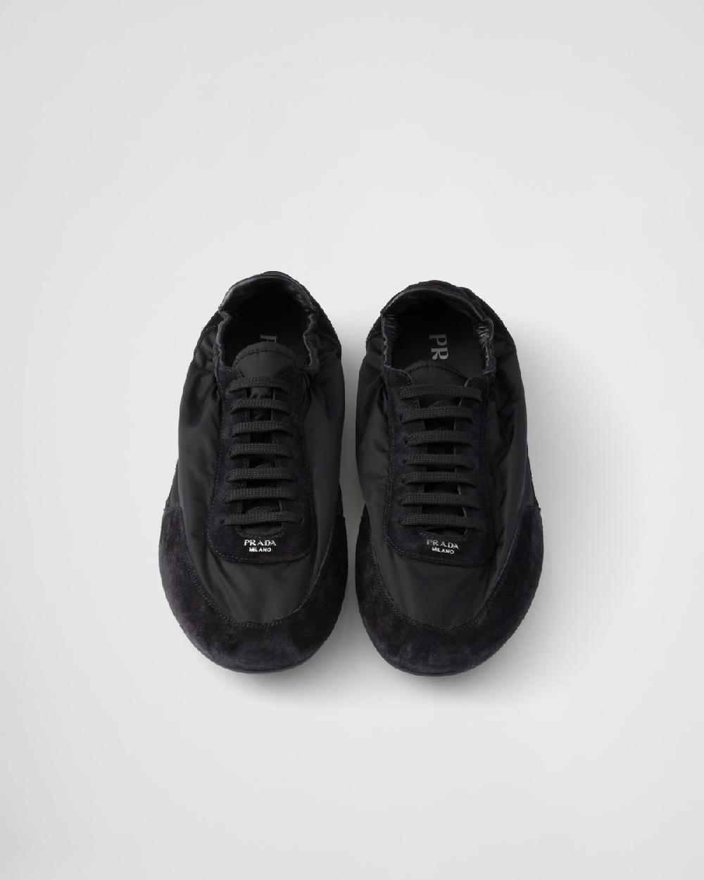 Prada Zapatillas Collapse de Re-Nylon y ante Solo queda un día