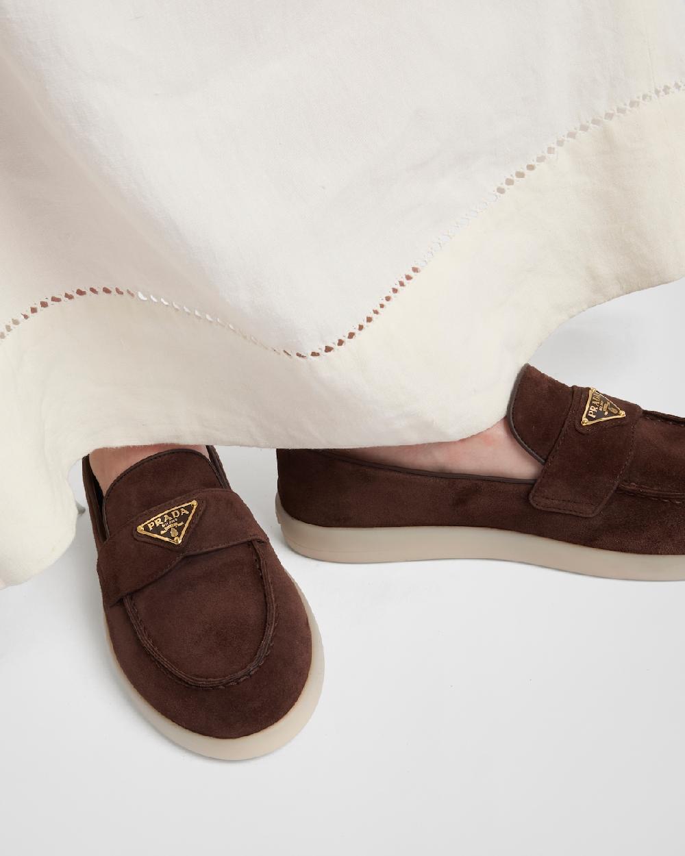 Prada Mocasines de piel de ante Envío internacional gratuito