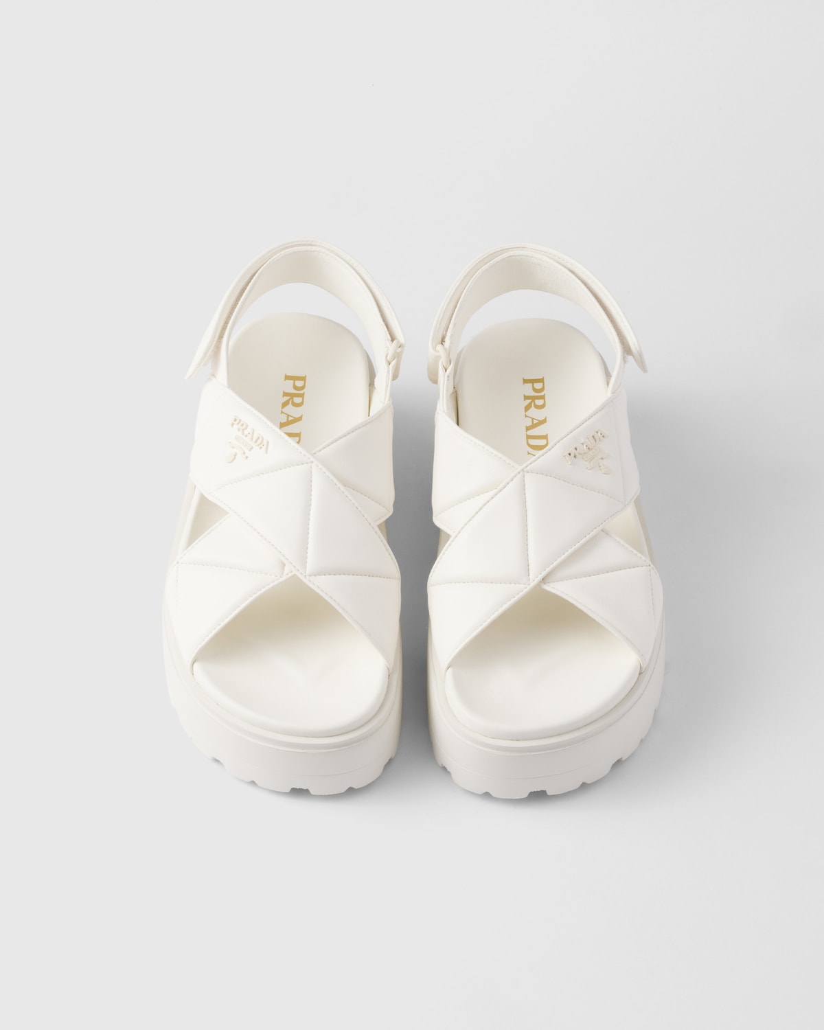 Prada Sandalias de plataforma plana de napa trenzada Rebajas de fin de temporada