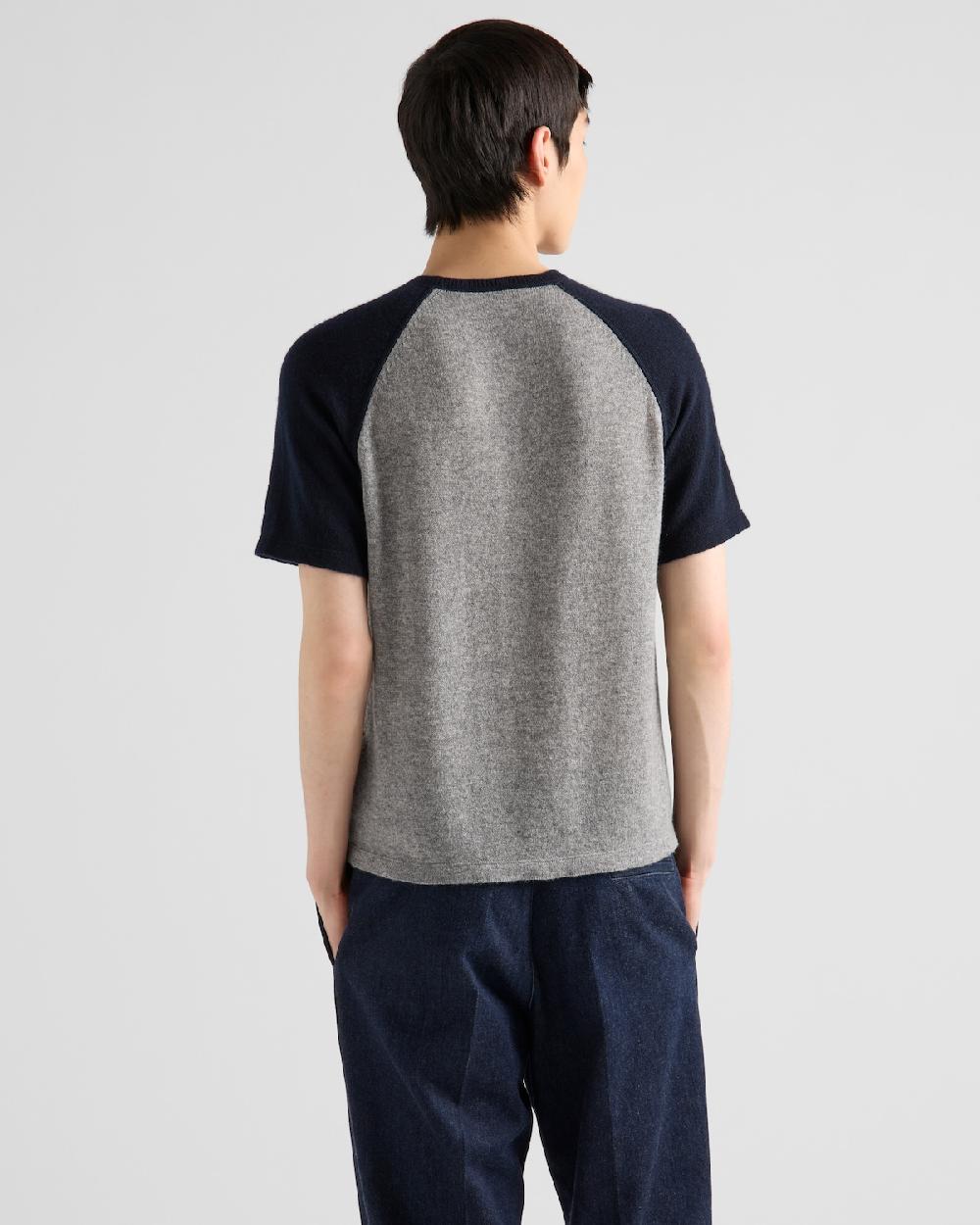 Prada Camiseta de cachemir con logo Tienda