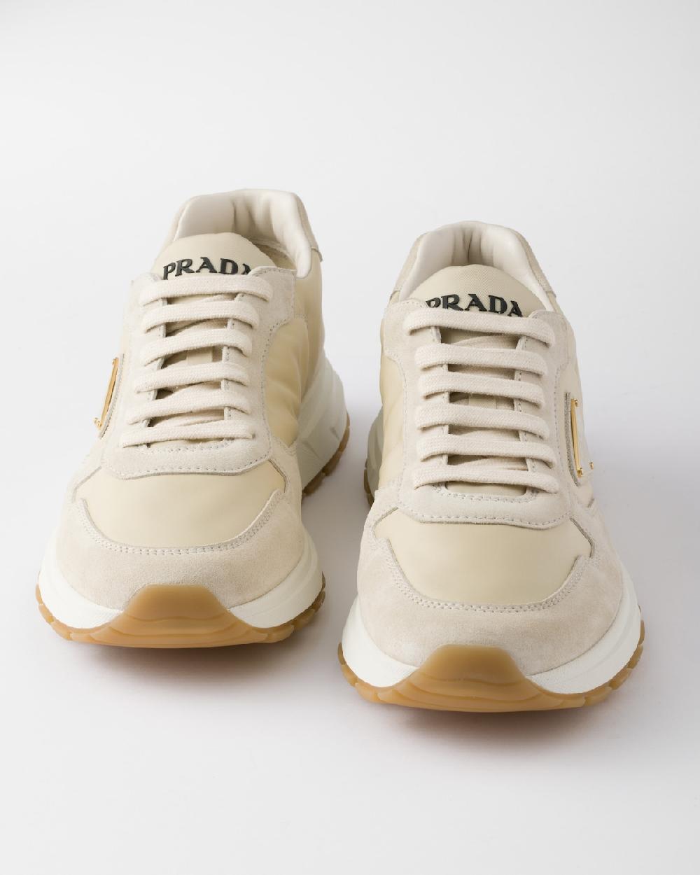 Prada Zapatillas Prax 01 de ante y Re-Nylon Liquidación