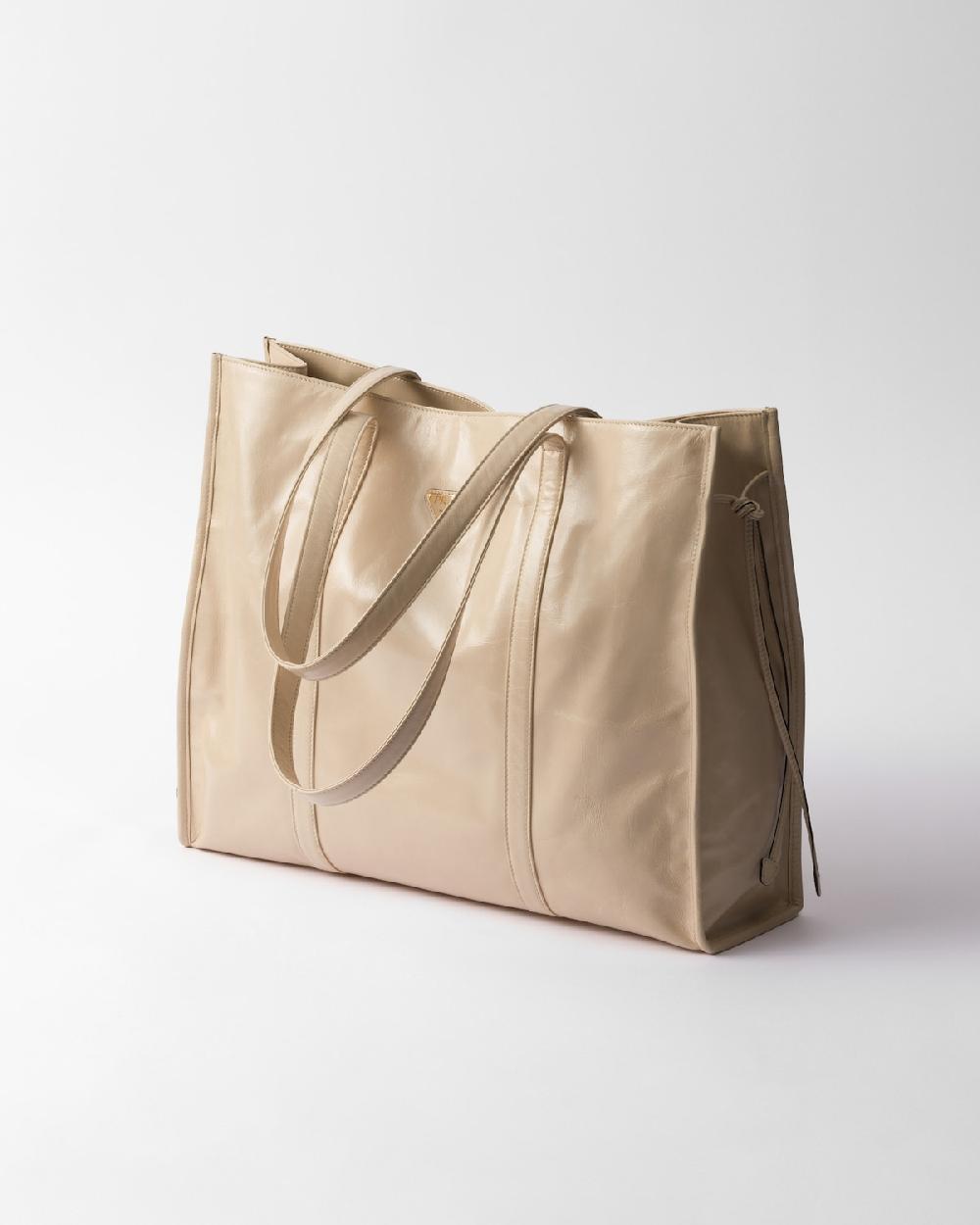 Prada Bolso tote grande de piel En línea