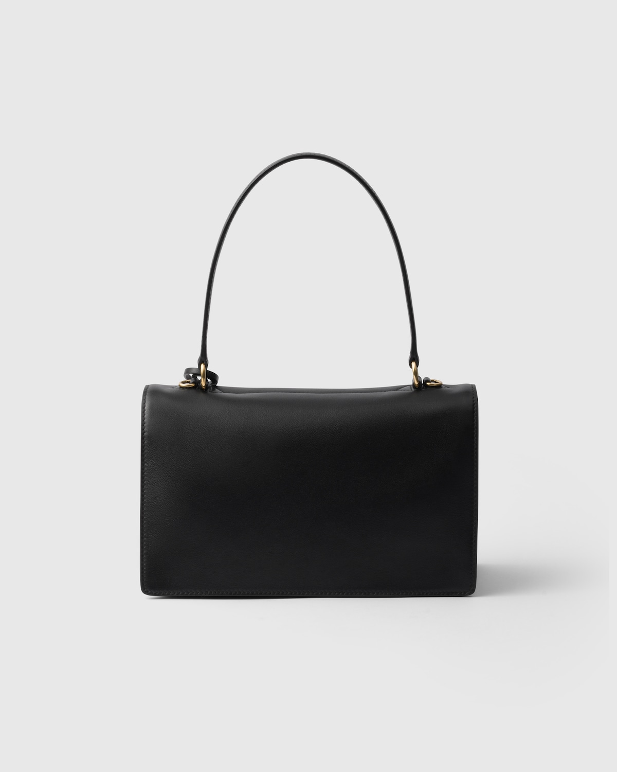 Prada Bolso bandolera Prada Soft Sound de piel mediano Ventas relámpago