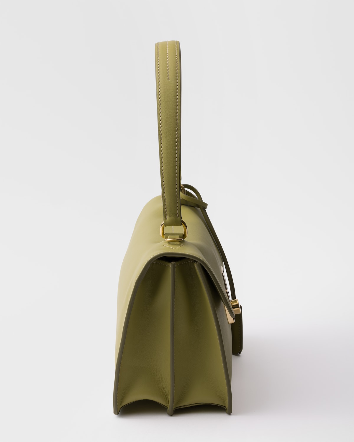 Prada Bolso bandolera Prada Soft Sound de piel mediano Mejor oferta