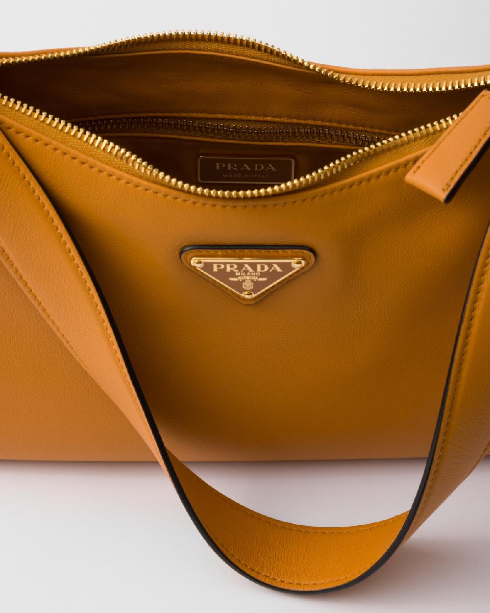 Prada Bolso bandolera mediano Prada Aimée de piel Rebajas online