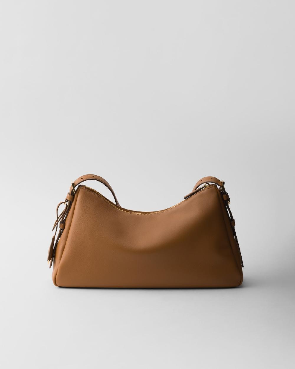 Prada Bolso bandolera Prada Aimée de piel grande Envío gratis