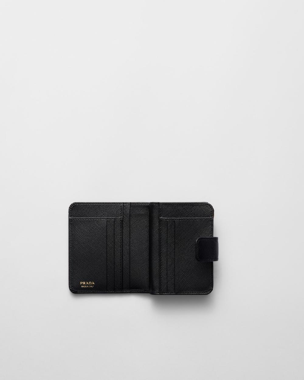 Prada Cartera pequeña de piel Saffiano