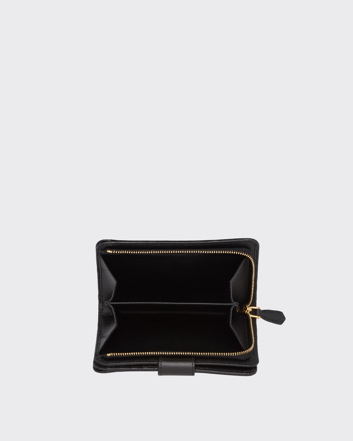 Prada Cartera de piel Saffiano En oferta