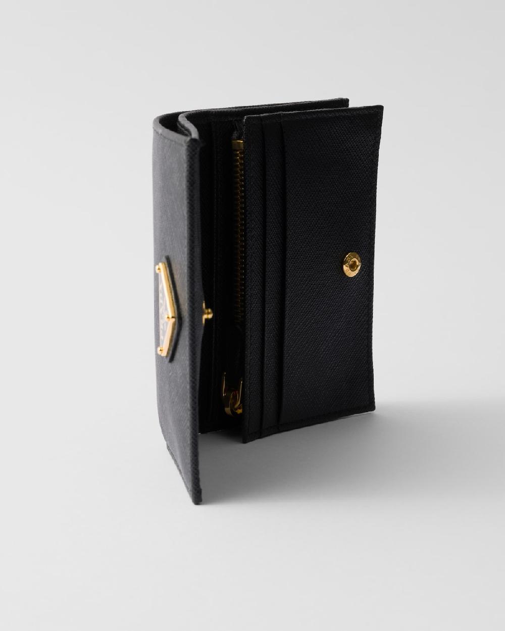 Prada Small Saffiano Leather Wallet Última moda