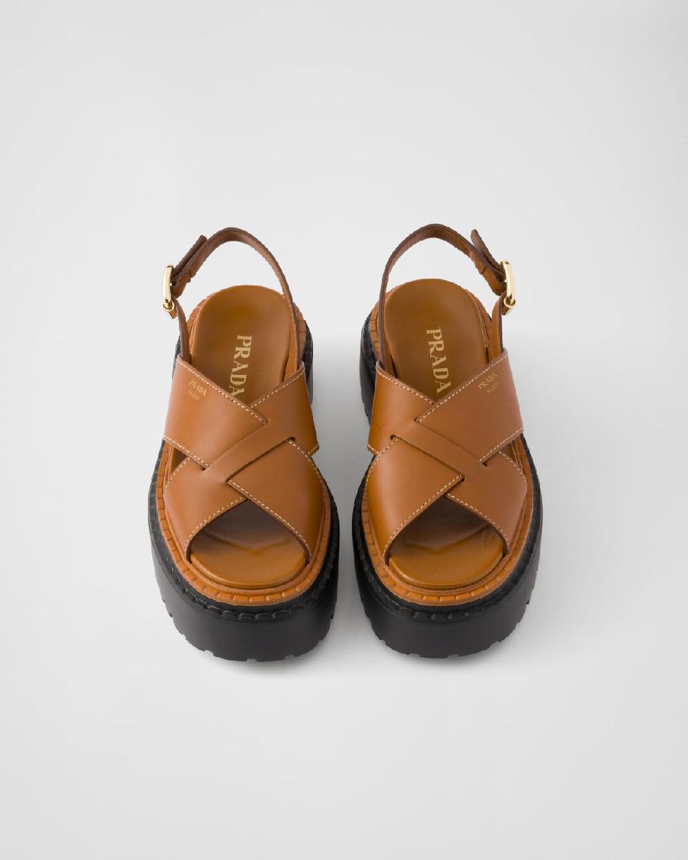 Prada Sandalias de piel trenzada Última moda