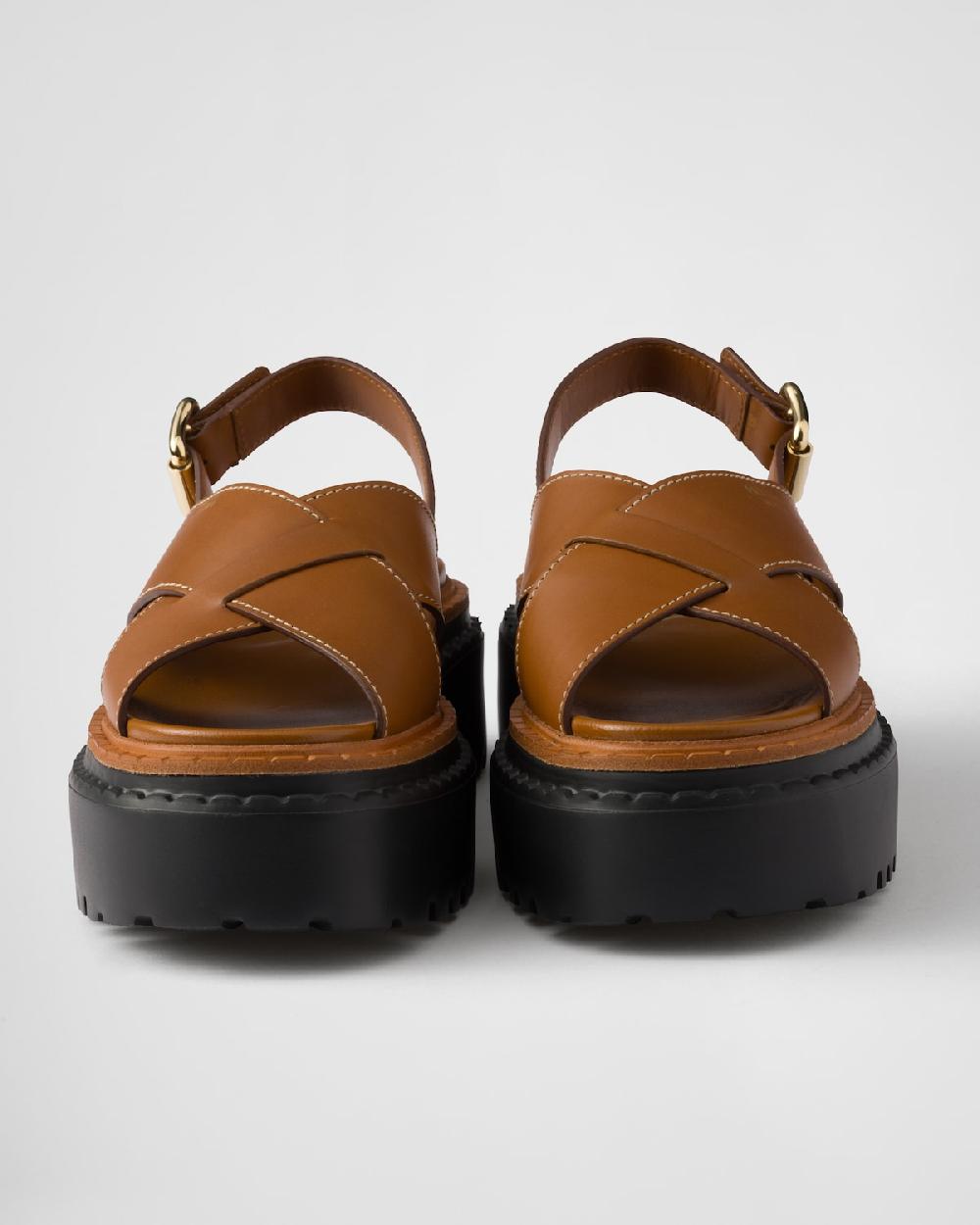 Prada Sandalias de piel trenzada Última moda
