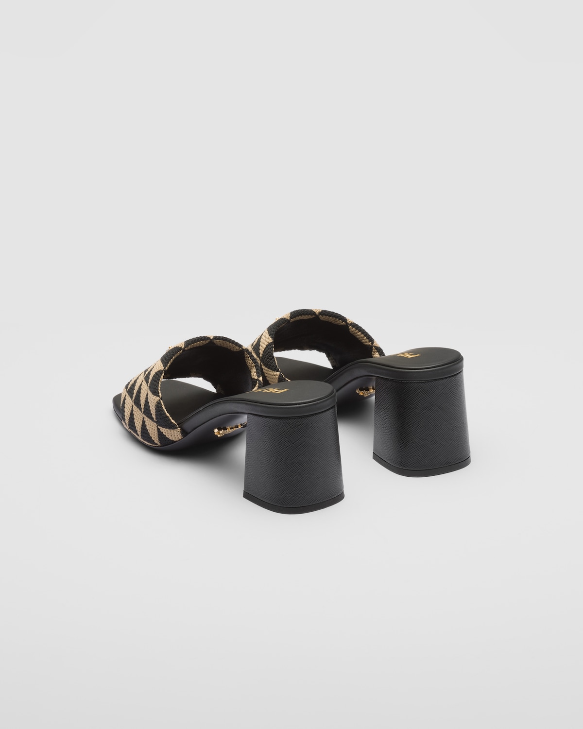 Prada Sandalias de tejido bordado En línea