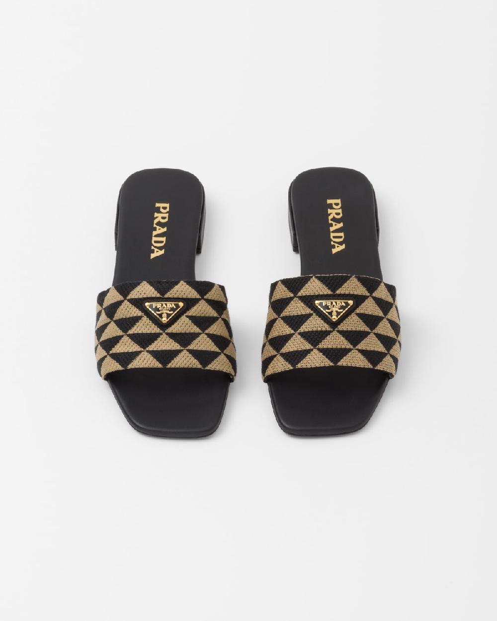 Prada Sandalias en tela bordada Outlet