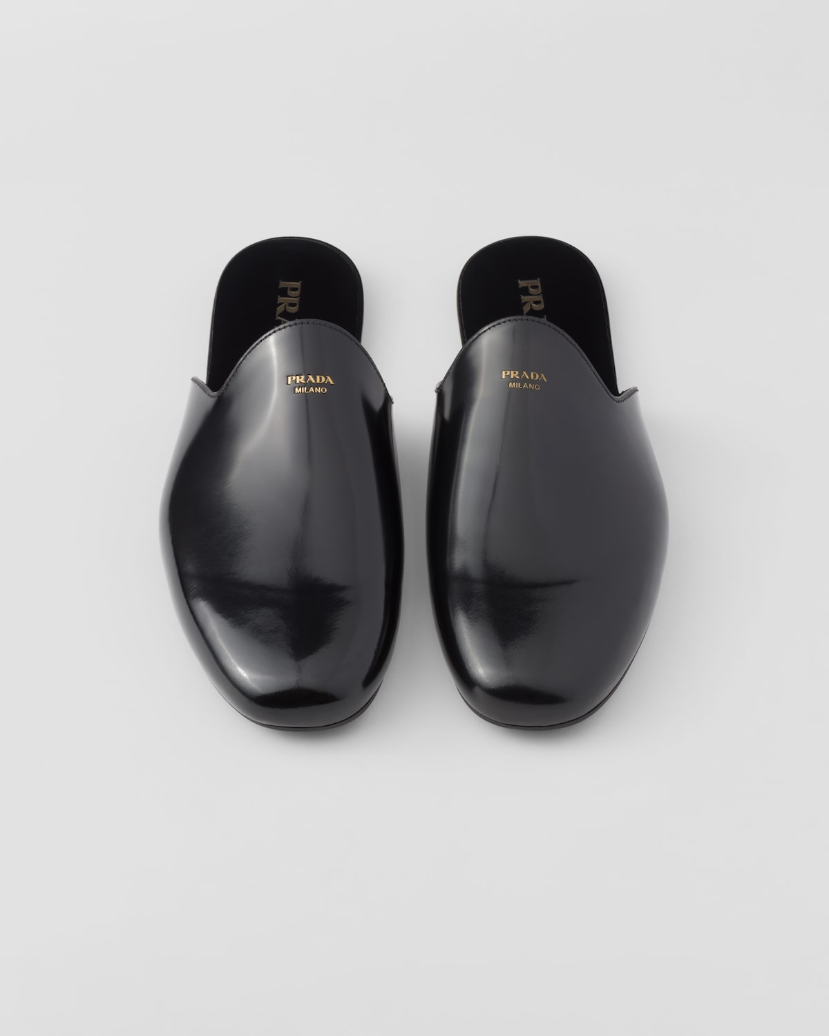 Prada Zapatillas de piel cepillada Última moda