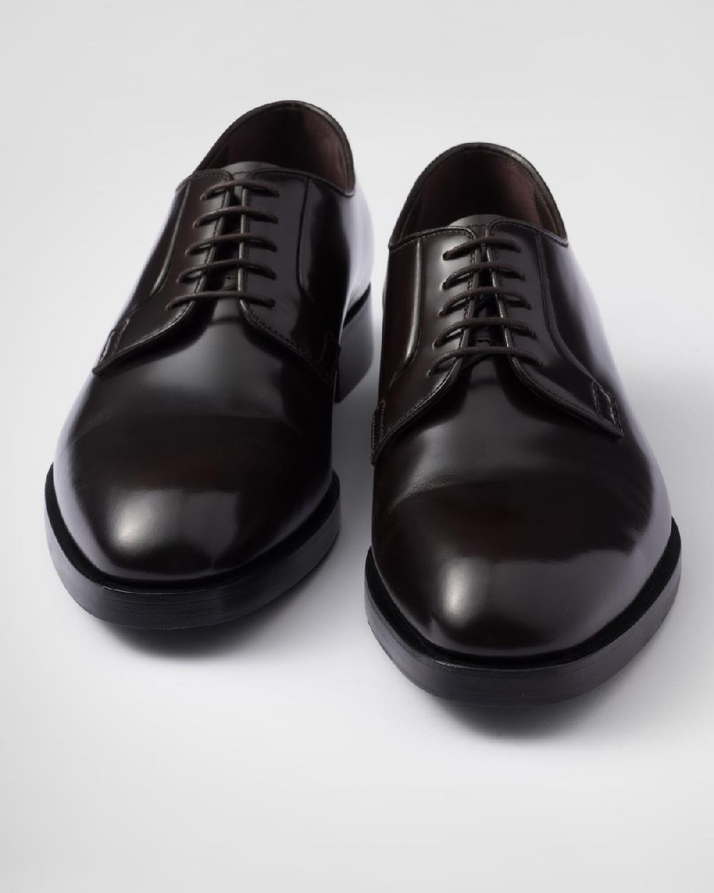Prada Zapatos de piel cepillada con cordones Grandes ahorros