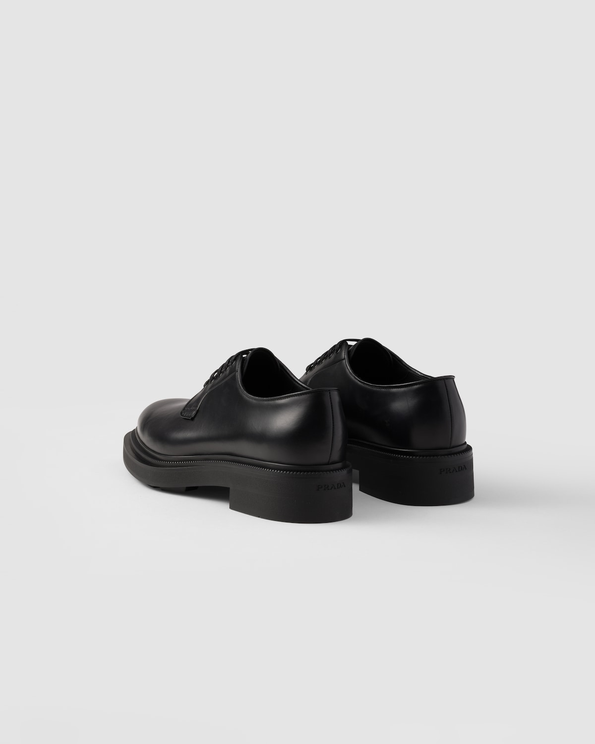 Prada Zapatos Derby de piel cepillada 2025