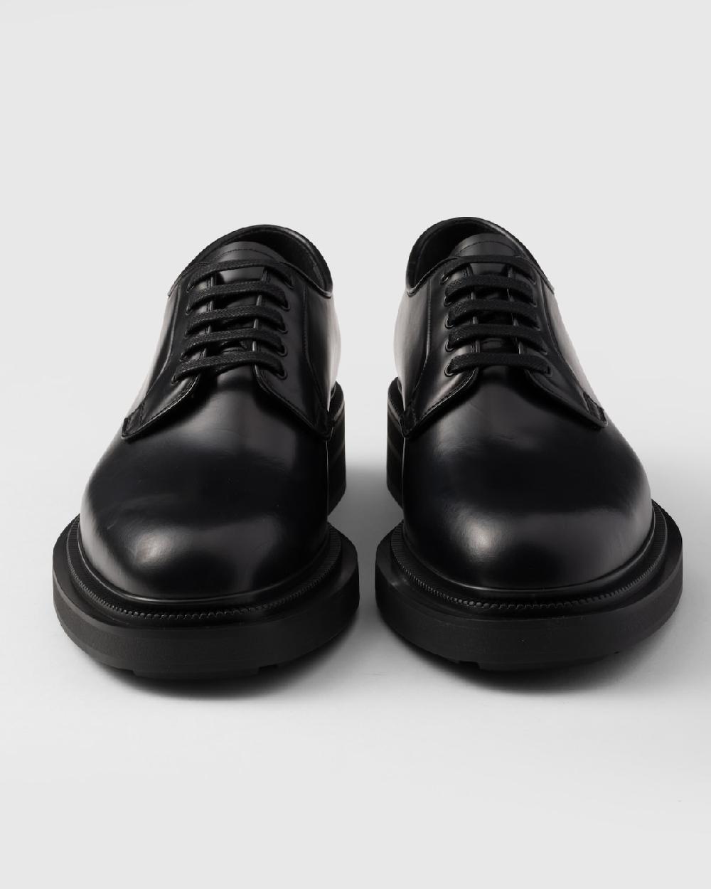 Prada Zapatos Derby de piel cepillada 2025