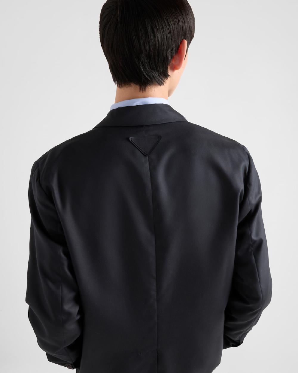 Prada Chaqueta de seda de botonadura doble Ahorra y exporta