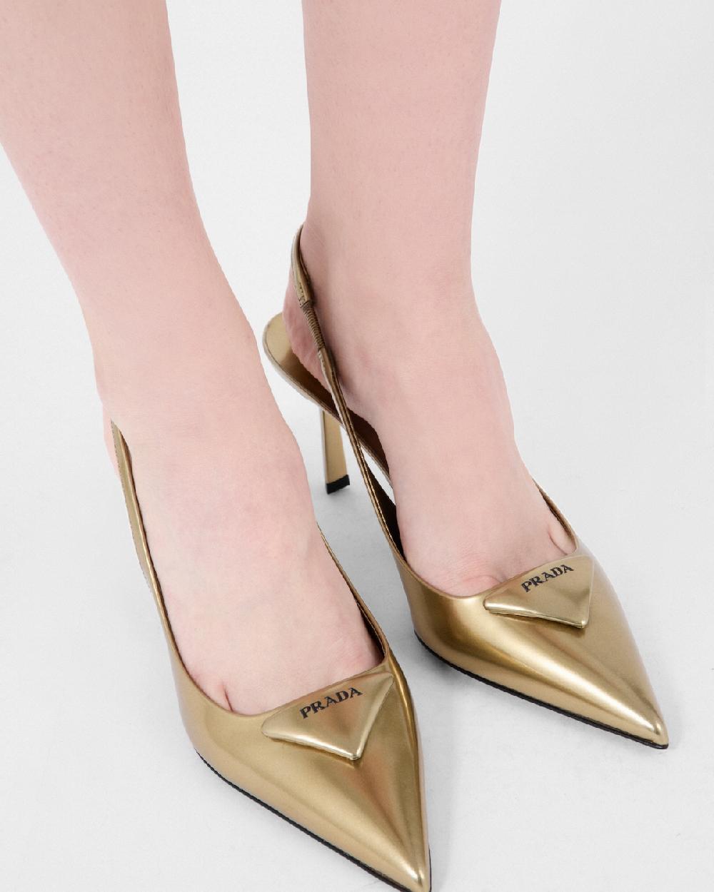 Prada Zapatos de salón destalonados de piel metalizada Ofertas especiales