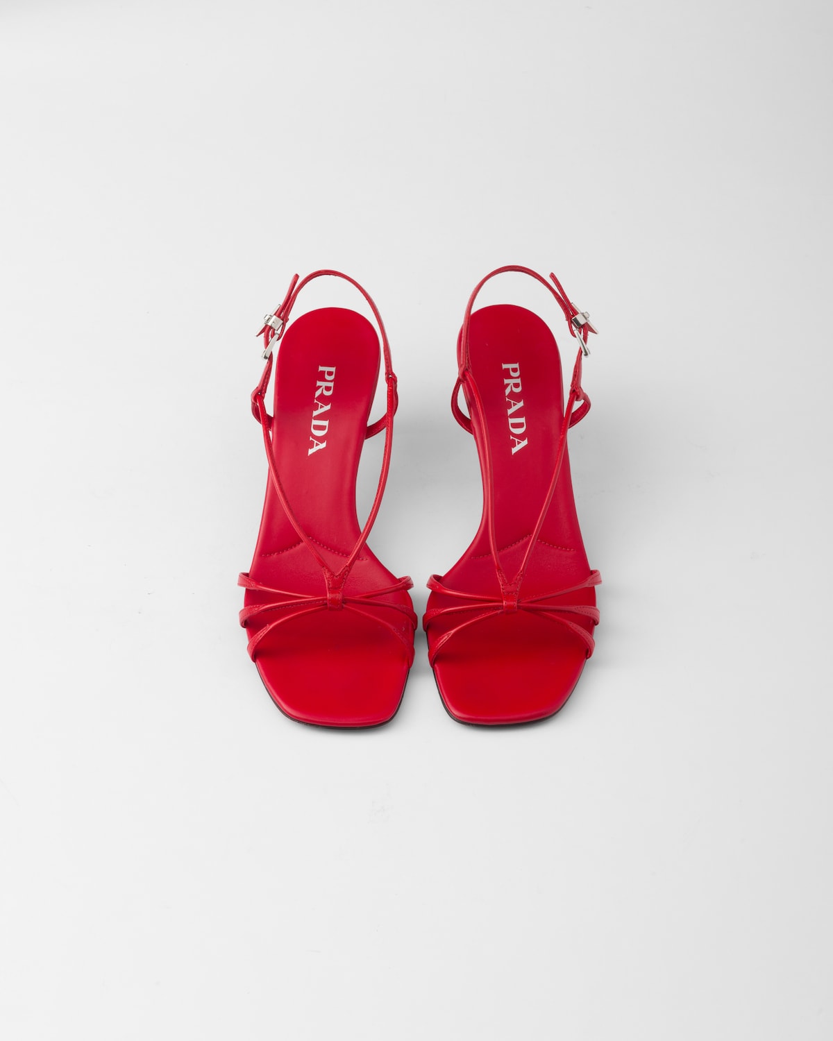 Prada Sandalias de piel con tacón Precio ultrabajo