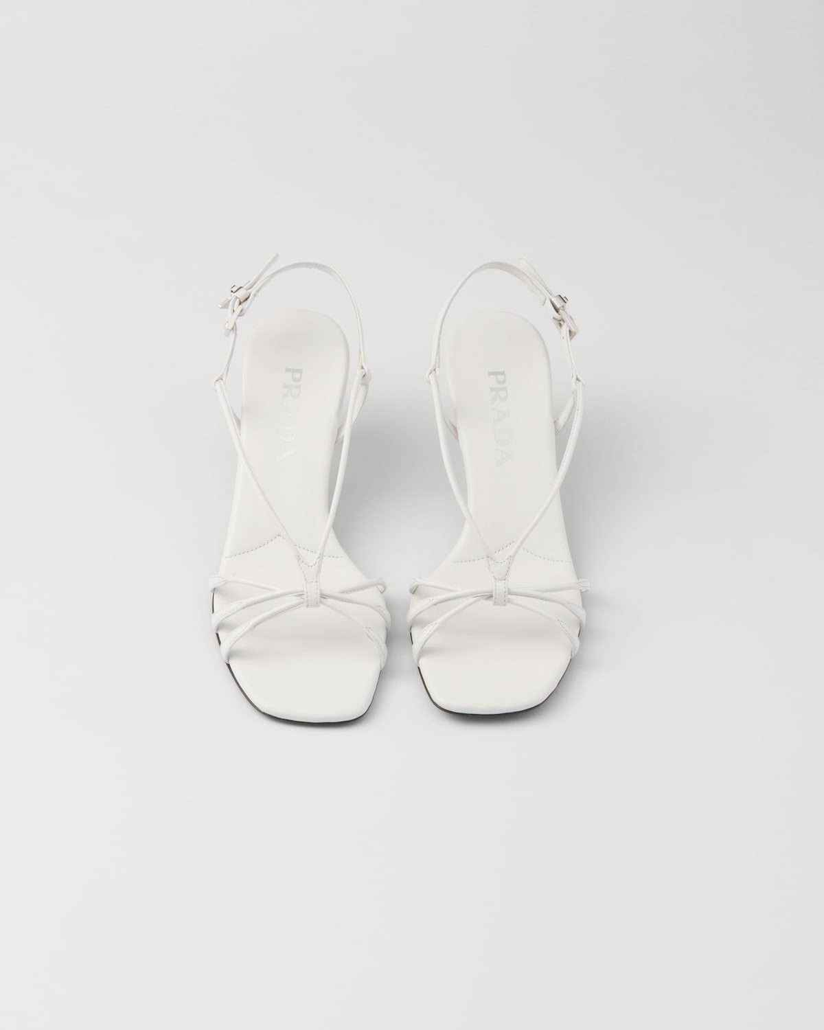 Prada Sandalias de piel con tacón 2025