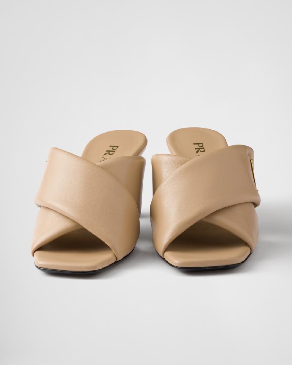 Prada Sandalias de napa acolchadas Rebajas baratas
