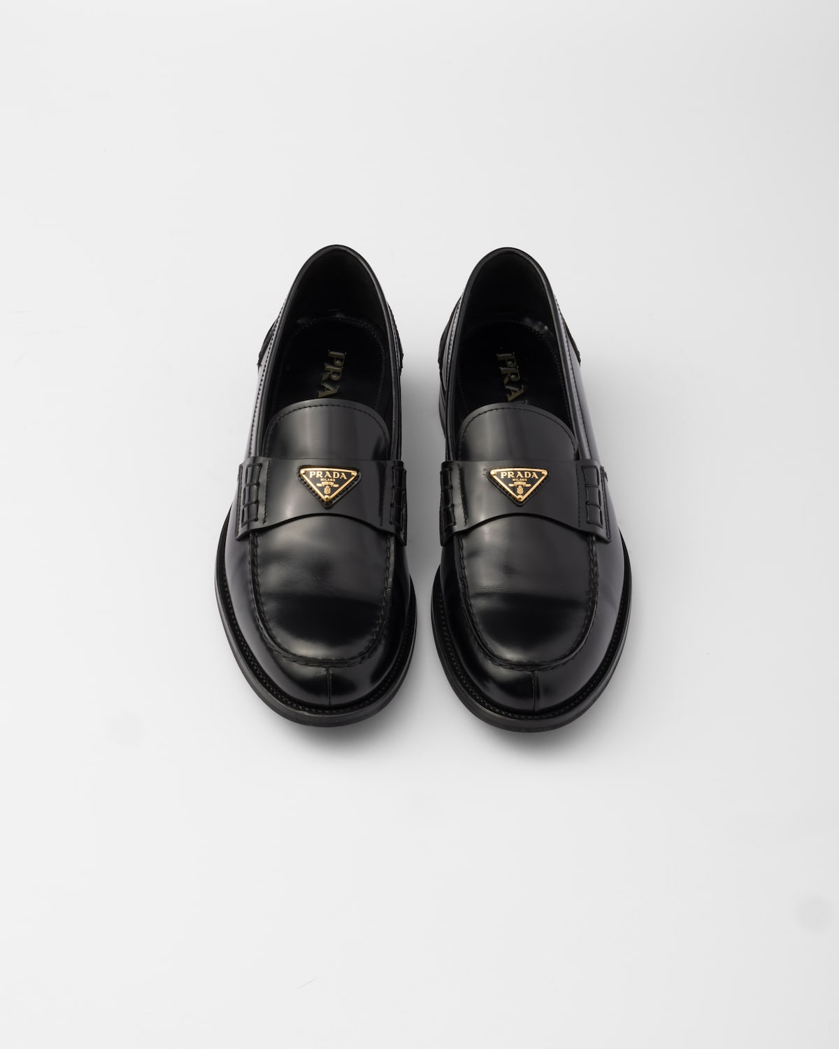 Prada Mocasines de piel cepillada Ventas relámpago