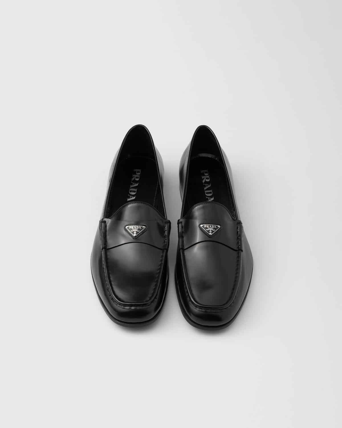 Prada Mocasines de piel cepillada Tienda