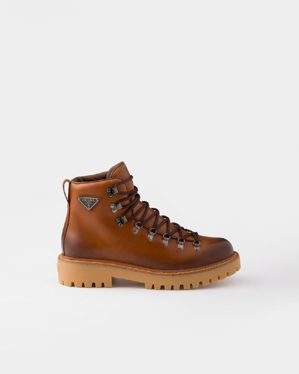 Prada Botines de piel con cordones Envío gratis