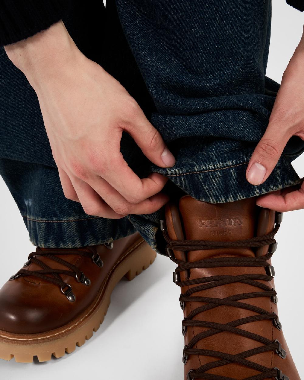 Prada Botines de piel con cordones Envío gratis